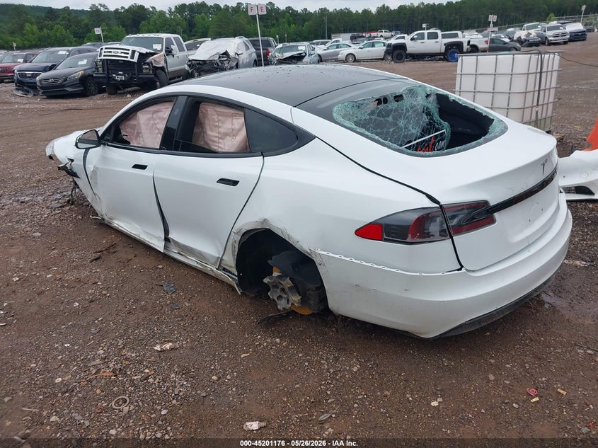 Vin: 5yjsa1e52mf443256, lot: 45698903, tesla model s long range dual motor all-wheel drive 20213