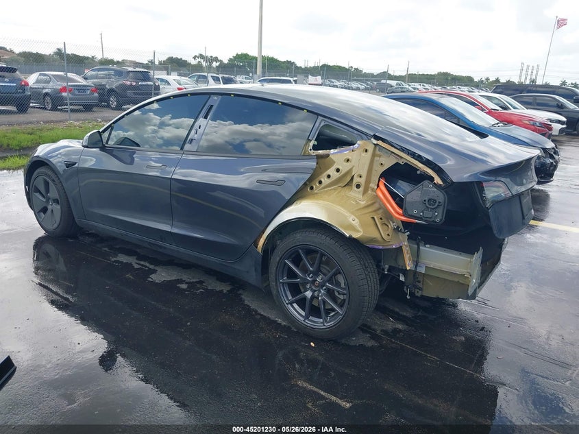 Vin: 5yj3e1ea4pf570116, lot: 45698958, tesla model 3 rear-wheel drive 20233