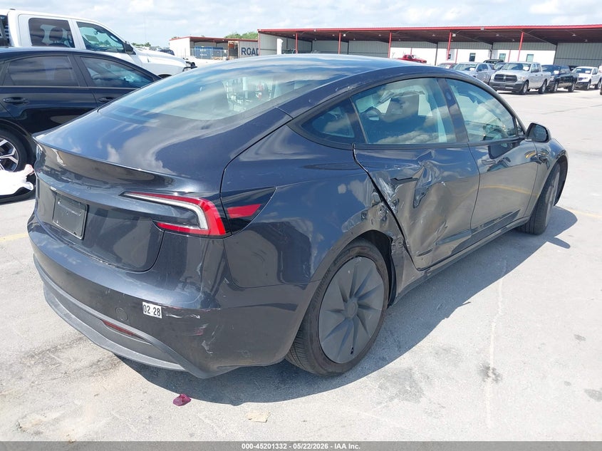 2025 TESLA MODEL 3 auction photo 4