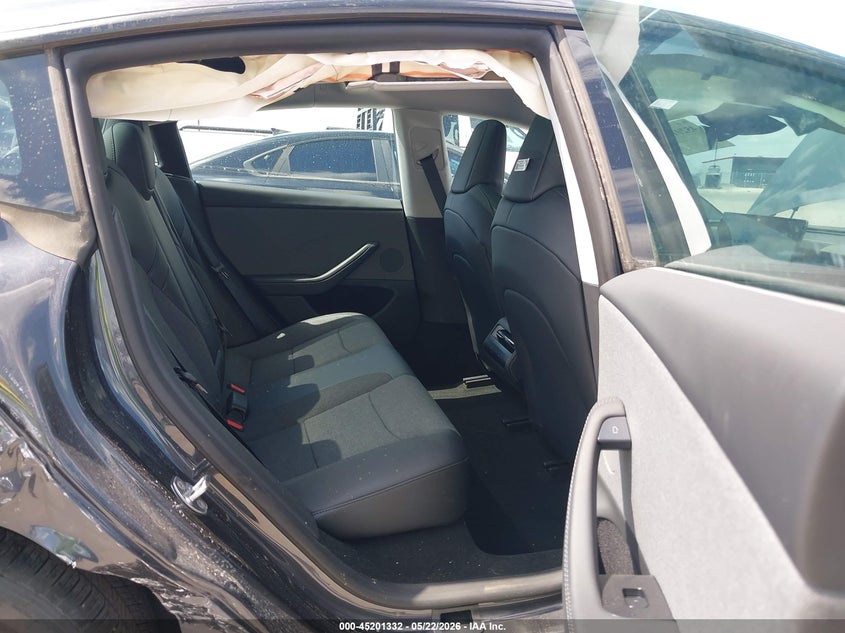 2025 TESLA MODEL 3 auction photo 8