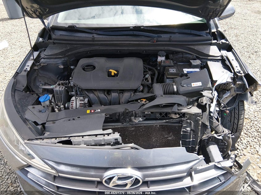 VIN 5NPD84LF5KH475490 2019 HYUNDAI ELANTRA SEL