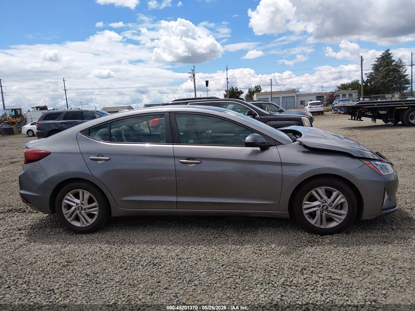 VIN 5NPD84LF5KH475490 2019 HYUNDAI ELANTRA SEL