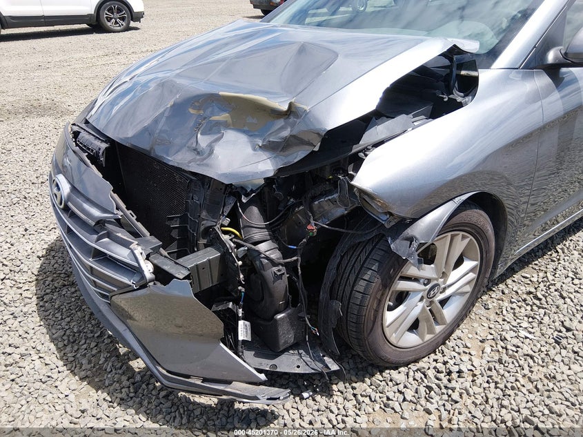 VIN 5NPD84LF5KH475490 2019 HYUNDAI ELANTRA SEL