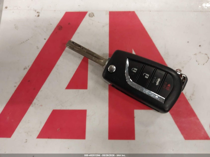 VIN JTDEPMAE1MJ131294 2021 TOYOTA COROLLA LE