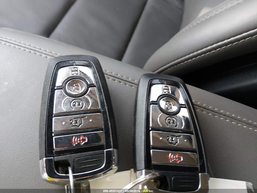 2024 Lincoln Corsair Grand Touring VIN: 5LMTJ5DZXRUL22062 Lot: 45201417