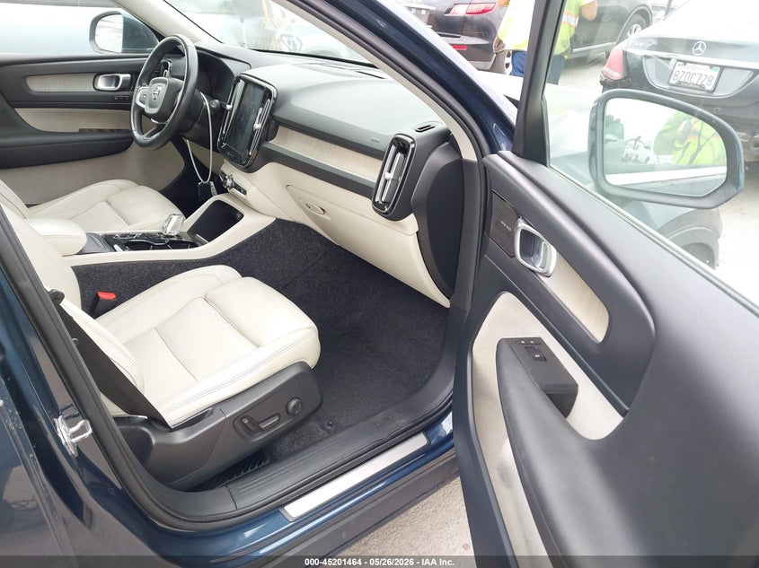 2019 VOLVO XC40 SPORT UTILITY VEHICLE 2.0L I-4 DI, DOHC, VVT, TURBO, 248HP