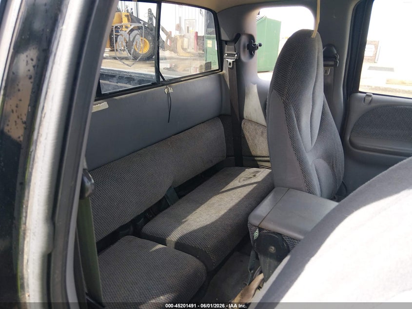 DODGE DAKOTA 1999 VIN 1B7GL22X5XS153208