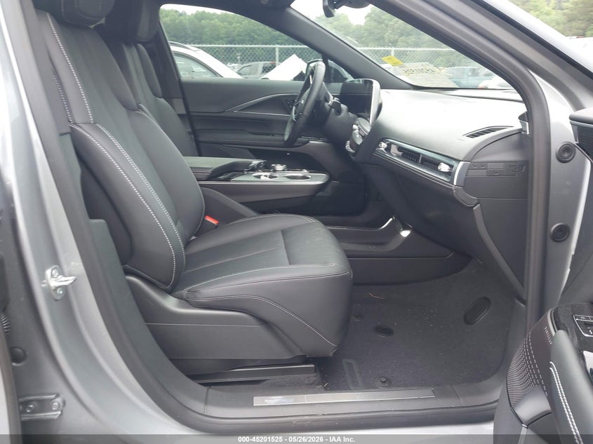 2026 CADILLAC LYRIQ auction photo 5