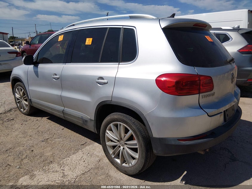 Vin: wvgav3ax9dw562948, lot: 45699294, volkswagen tiguan se 20133