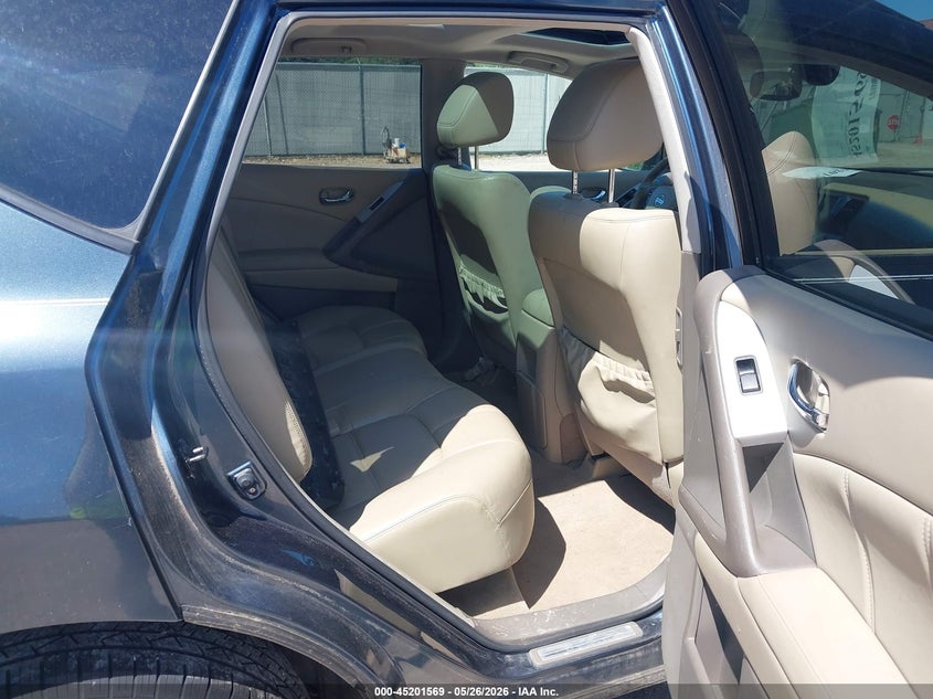 2011 NISSAN MURANO auction photo 8