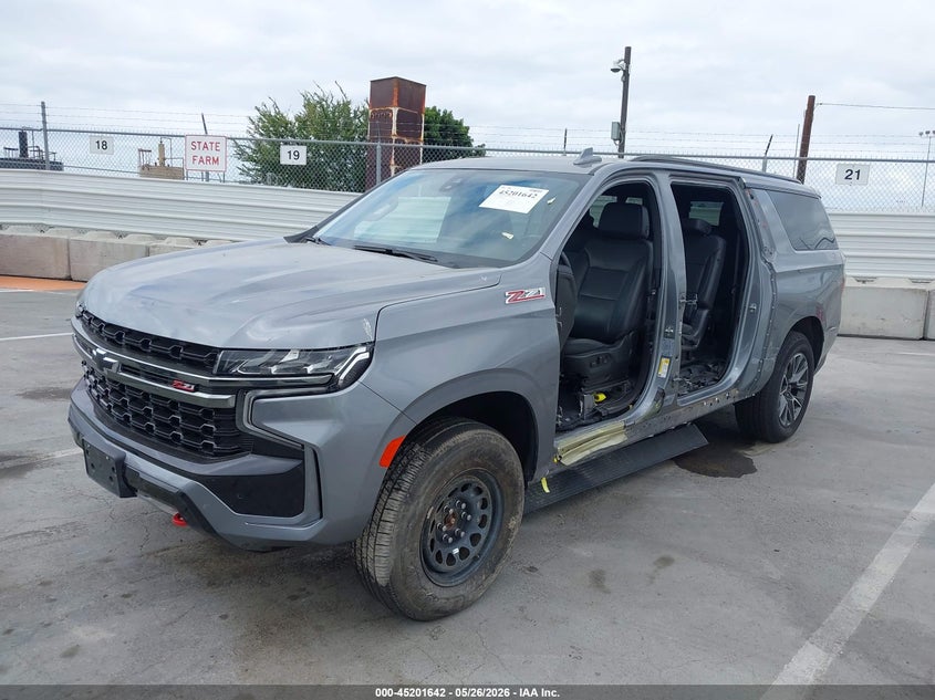 Vin: 1gnskdkd1nr201183, lot: 45699370, chevrolet suburban 4wd z71 20222