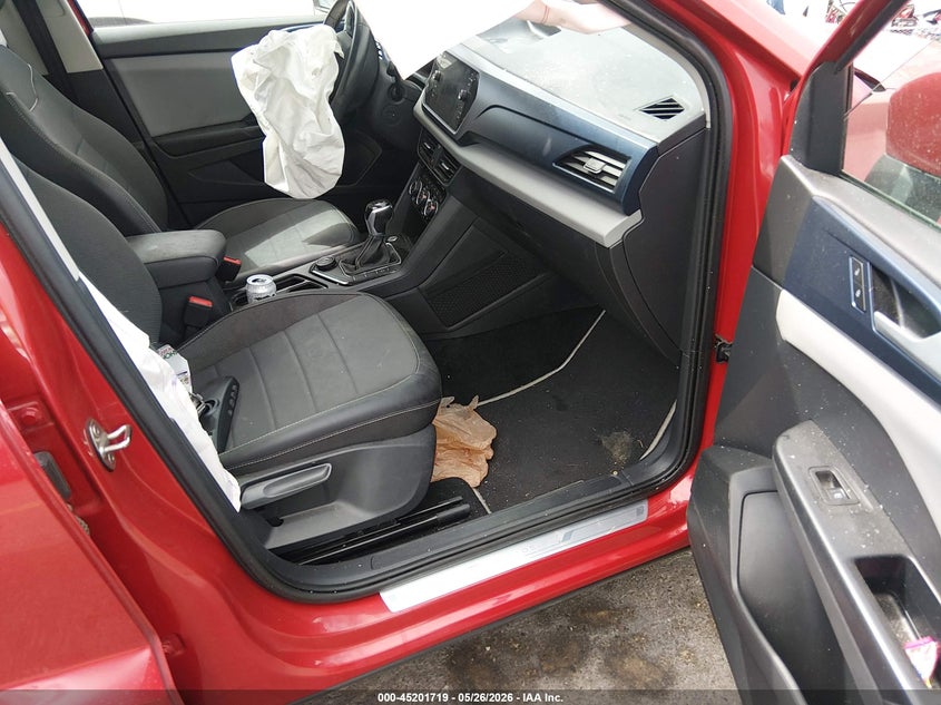 2023 VOLKSWAGEN TAOS auction photo 5