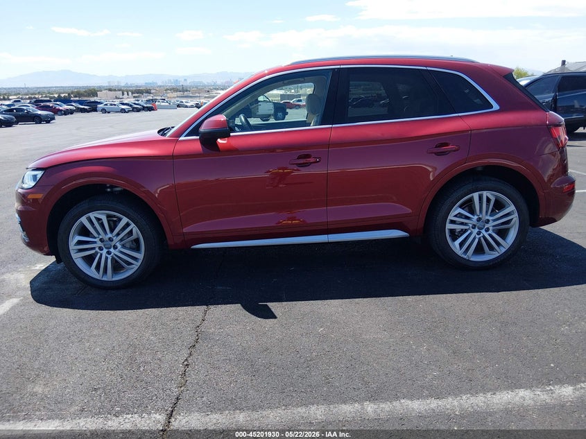 Фото 15 - AUDI Q5