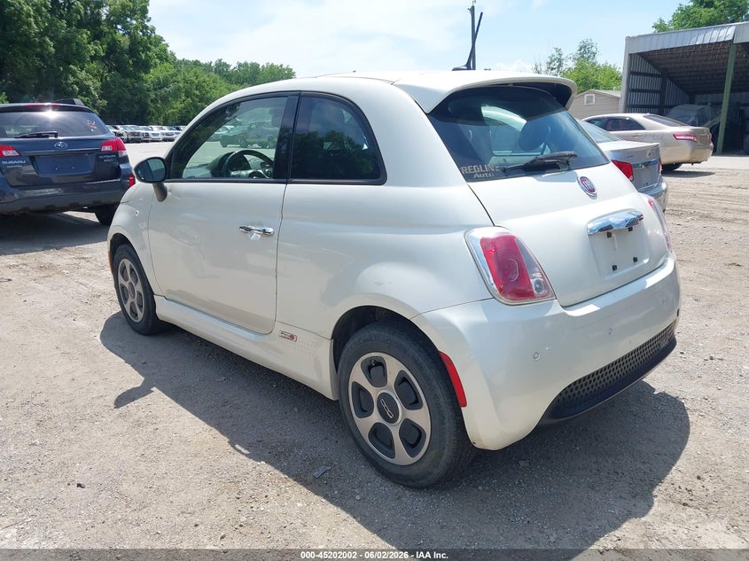 2013 FIAT 500E auction photo 3