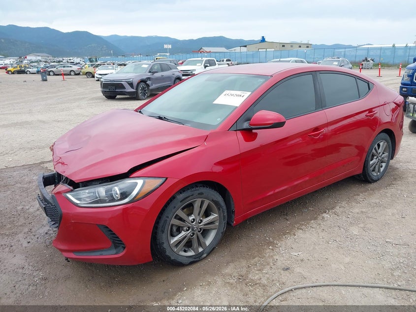 VIN 5NPD84LF9JH304238 2018 HYUNDAI ELANTRA SEL