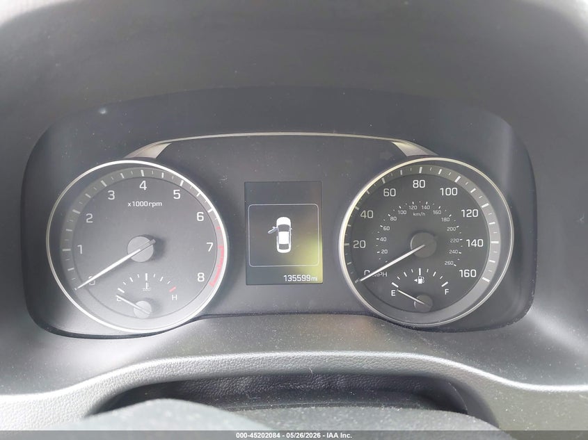 VIN 5NPD84LF9JH304238 2018 HYUNDAI ELANTRA SEL