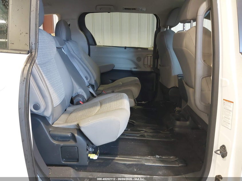 2024 Toyota Sienna Le VIN: 5TDKRKEC7RS196977 Lot: 45202112