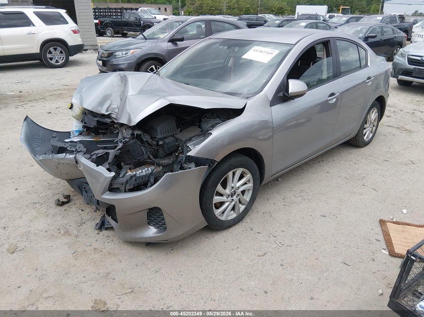 2012 Mazda 3 2.0 I Touring silver Lot 111045202349 Vin JM1BL1V89C1648214