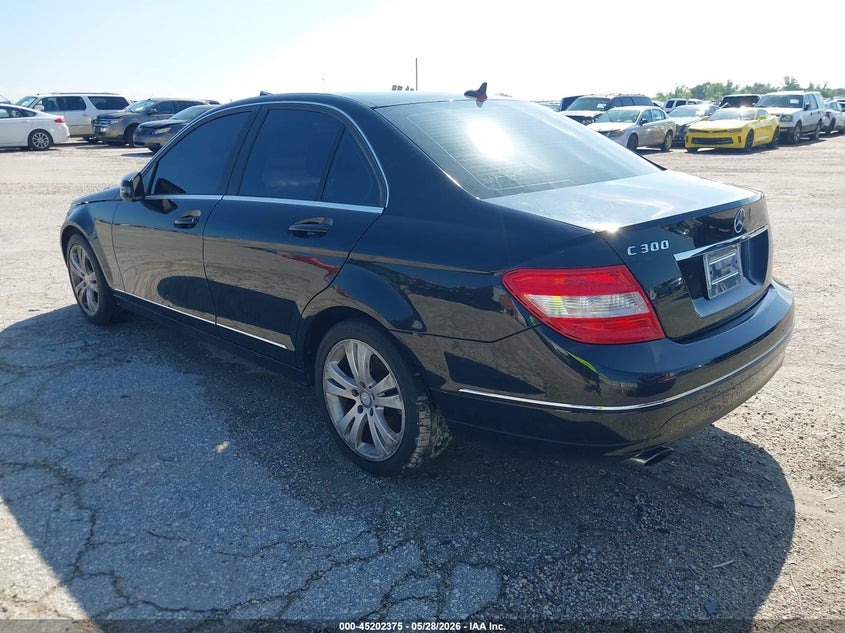 Vin: wddgf5eb1br158498, lot: 45700103, mercedes-benz c 300 luxury/sport 20113