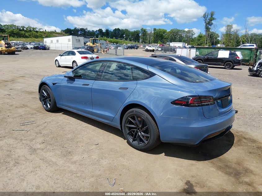Vin: 5yjsa1e51tf563547, lot: 45700116, tesla model s all-wheel drive 20263