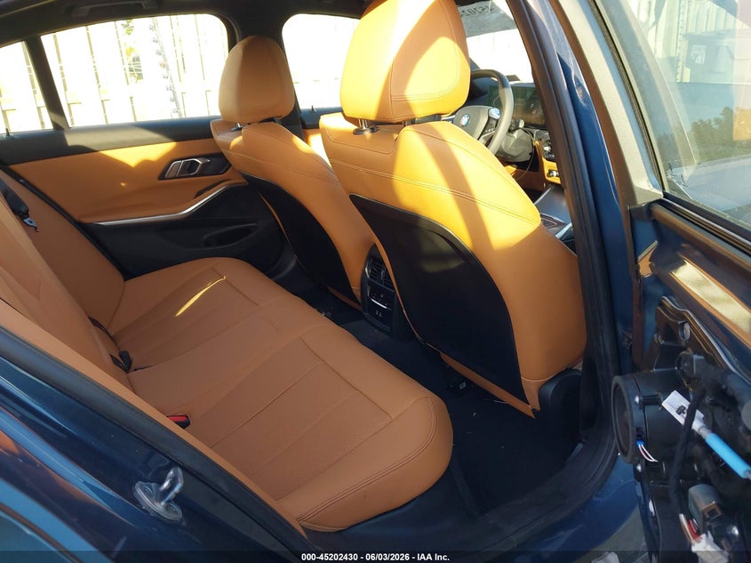 2025 BMW 330I auction photo 8