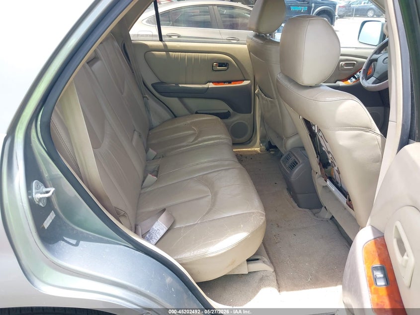 2000 LEXUS RX 300 auction photo 8