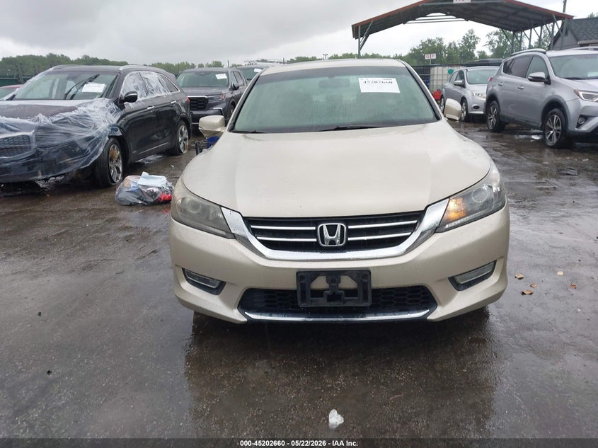 2013 HONDA ACCORD EX · Фото 12