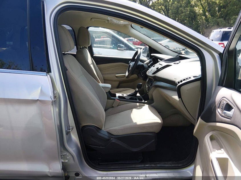 2017 FORD ESCAPE auction photo 5
