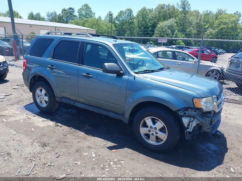 Vin: 1fmcu0dg4ckb53459, lot: 45700633, ford escape xlt 2012 img_1