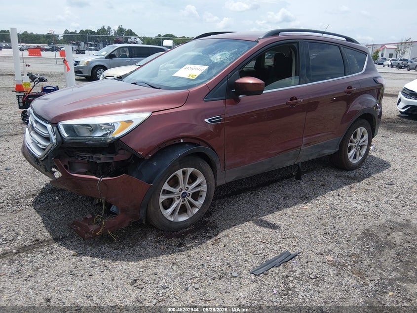 Vin: 1fmcu0gd3jub80199, lot: 45700685, ford escape se 20182