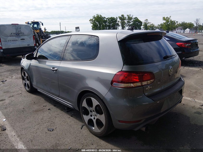 2011 VOLKSWAGEN GTI auction photo 3
