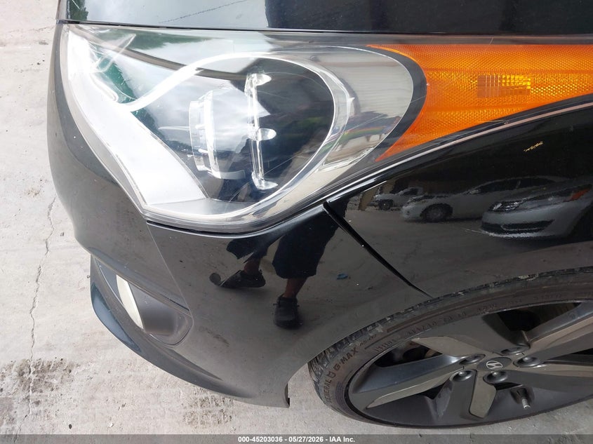 2014 Hyundai Veloster Turbo W/Black VIN: KMHTC6AE7EU195656 Lot: 45203036
