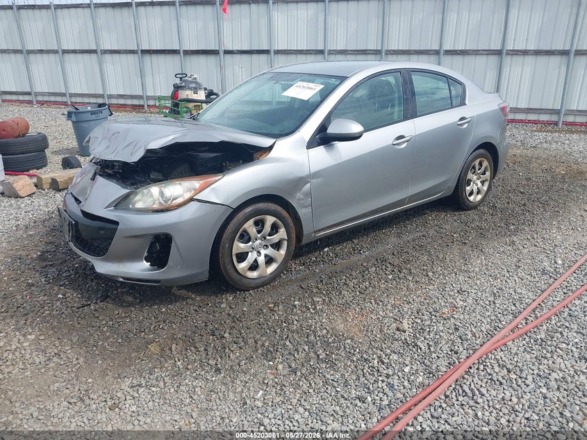 Vin: jm1bl1tf8d1825869, lot: 45700802, mazda mazda3 i sv 20132
