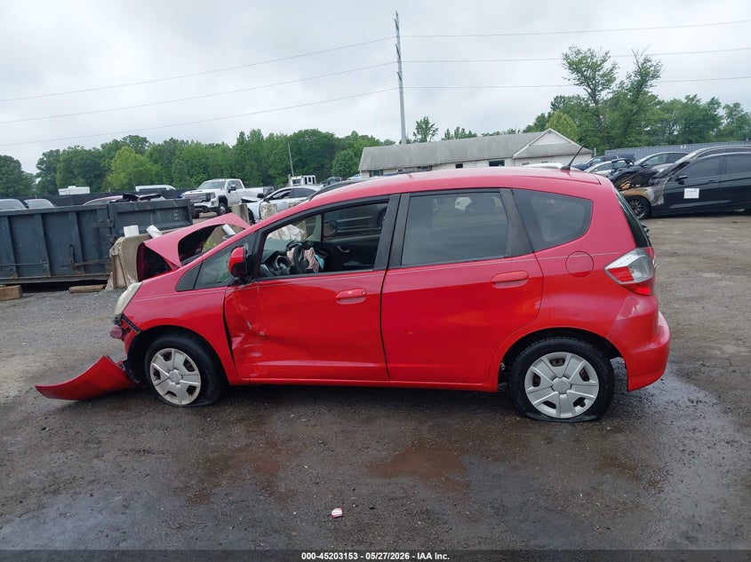 2012 Honda Fit 1.5 red Lot 111045203153 Vin JHMGE8H37CC009695