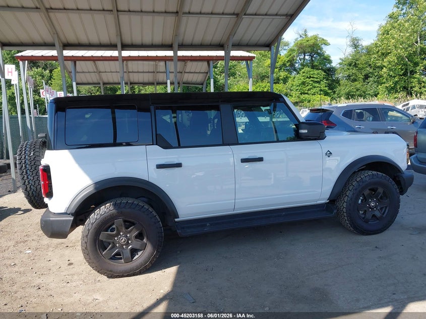 2025 Ford Bronco Outer Banks VIN: 1FMEE8BP0SLB37159 Lot: 45203158