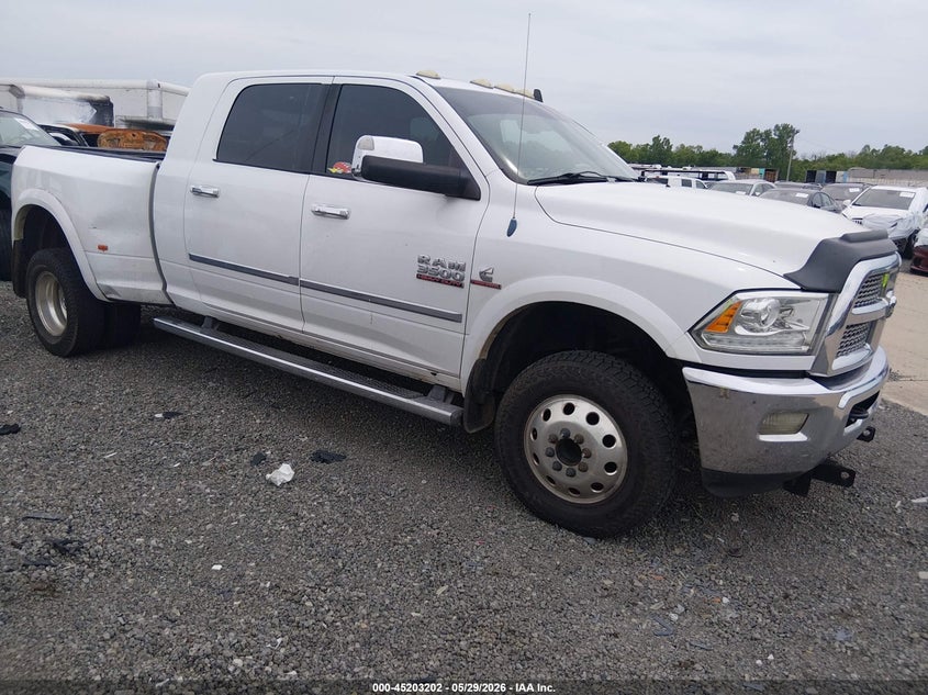 3C63RRML2EG137303 2014 Ram 3500 Ram Laramie white