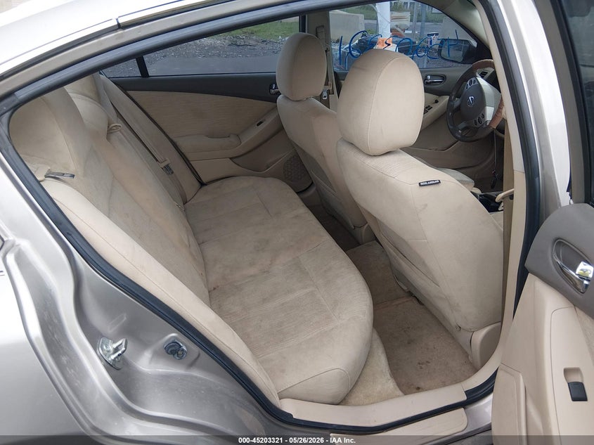 2011 NISSAN ALTIMA auction photo 8