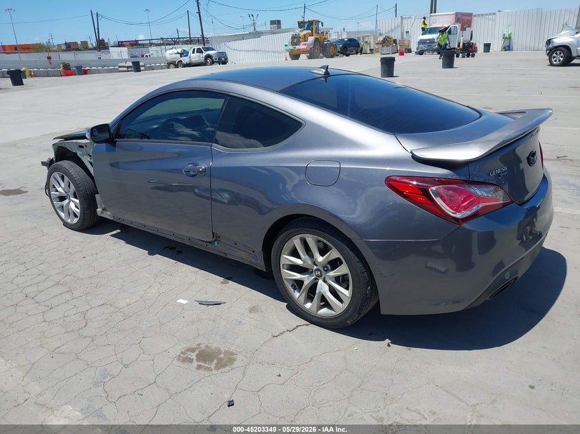Vin: kmhht6kj4gu131224, lot: 45701090, hyundai genesis 3.8 base 20163