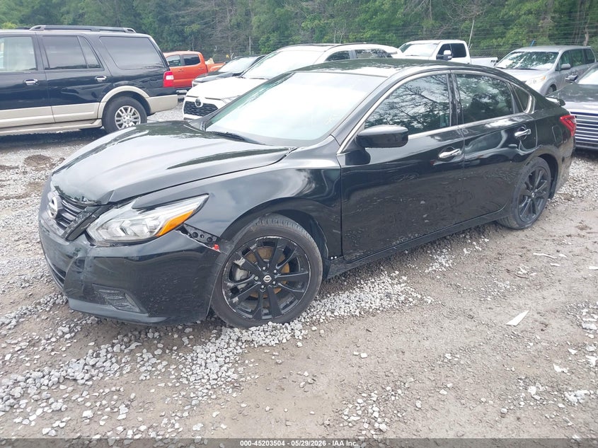 2018 NISSAN ALTIMA auction photo 2