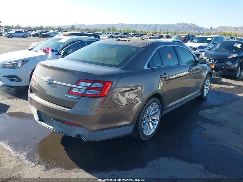 2015 FORD TAURUS auction photo 4