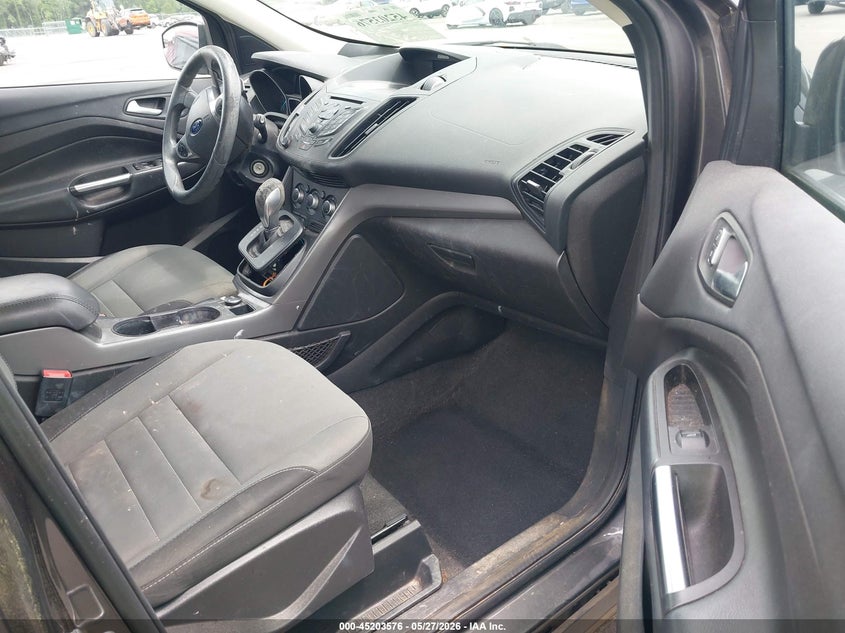 FORD ESCAPE 2015 VIN 1FMCU9G95FUC80974