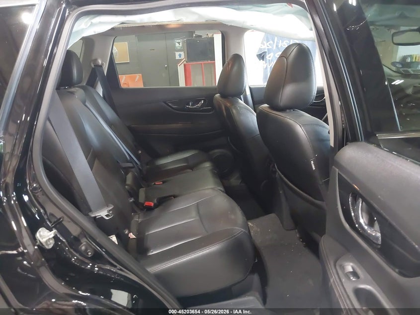 AtlanticExpress - Nissan Rogue