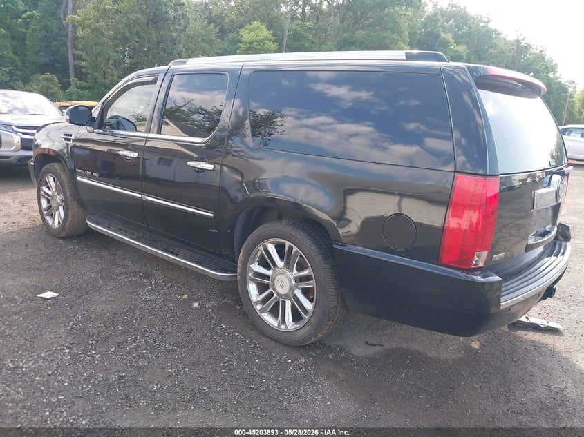 Vin: 1gys4hef0br102416, lot: 45701634, cadillac escalade esv luxury 20113