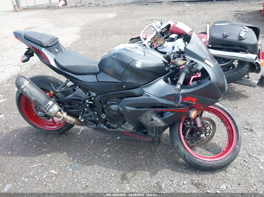 2017 Suzuki Gsx-R1000 VIN: JS1DM11B9H2100393 Lot: 45203903