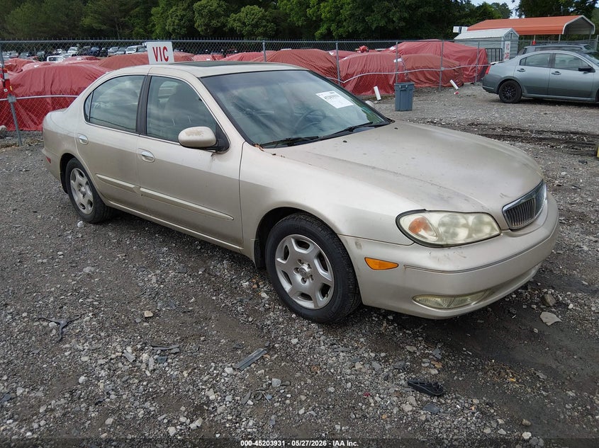 2000 INFINITI I30 LUXURY/TOURING