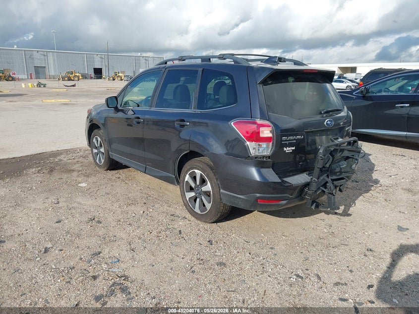 Vin: jf2sjalc2hh514433, lot: 45701817, subaru forester 2.5i limited 20173