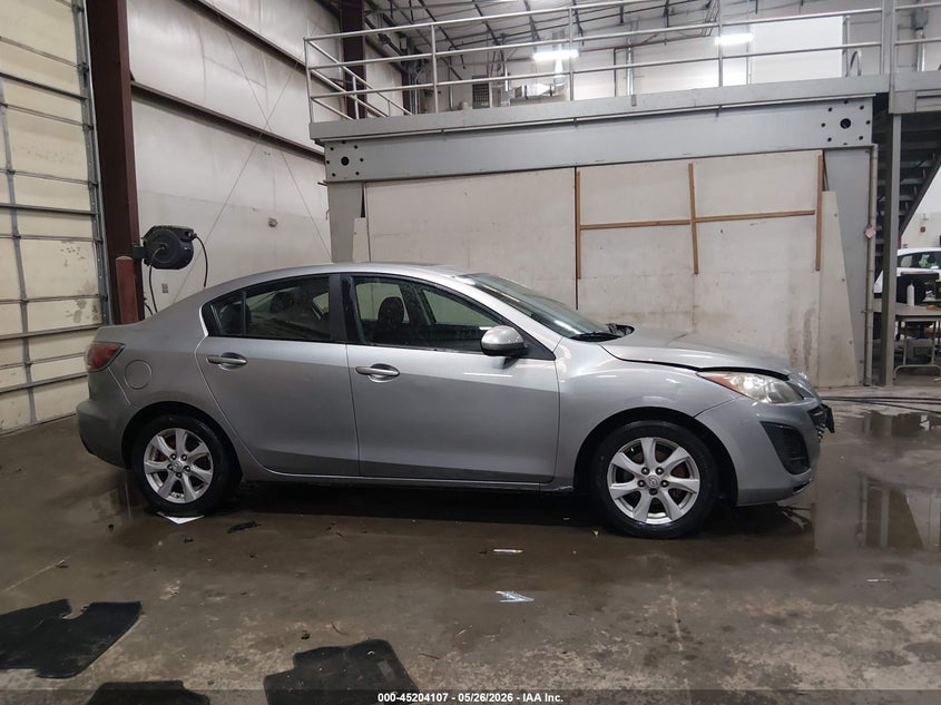 2011 Mazda Mazda3 I Touring VIN: JM1BL1VG0B1470375 Lot: 45204107