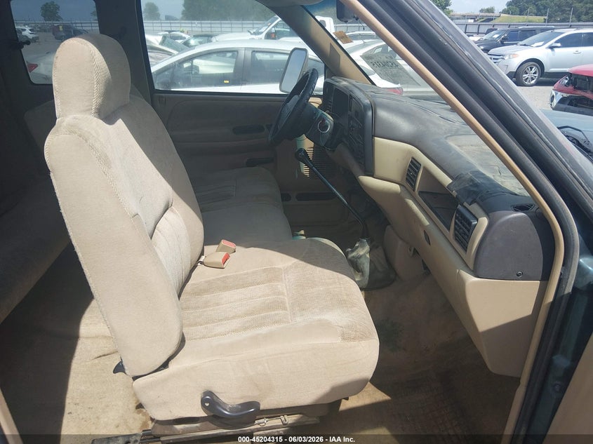 1997 DODGE RAM 3500 auction photo 6