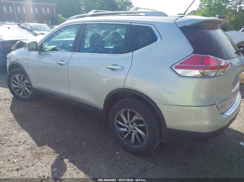 2015 NISSAN ROGUE auction photo 3