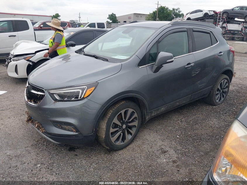 Vin: kl4cjcsb8lb070200, lot: 45702375, buick encore fwd essence 20202